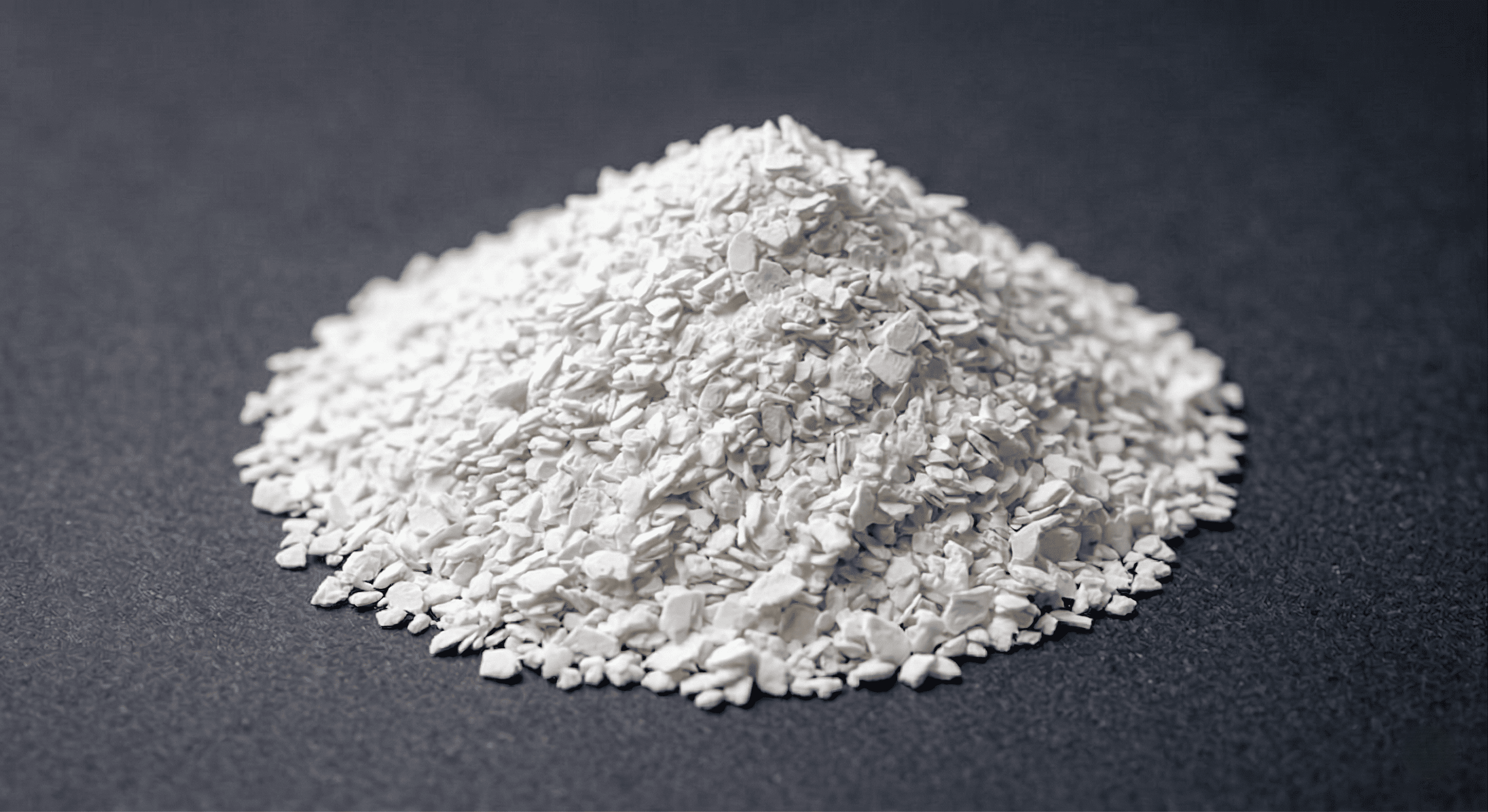 Kaltsiumkloriidi helbed